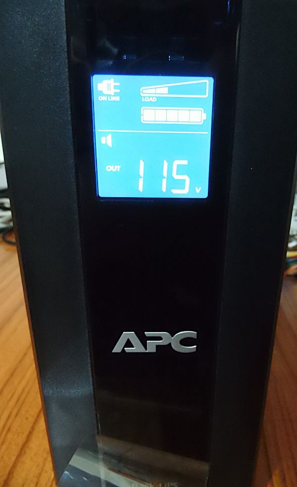 IMG_APC UPS_20_面板5-輸出電壓