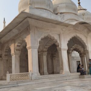 背包客帶你玩轉北印度！新德里周邊7大超讚景點＆2025空污交通大預測！